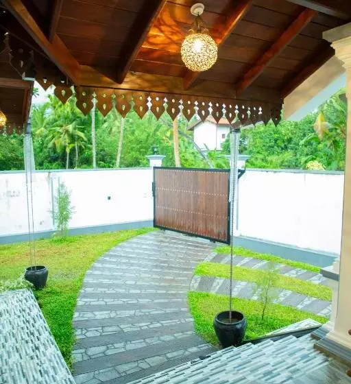 Aamiaismajoitus (B&B) Ranagiri Relaxing Bungalow