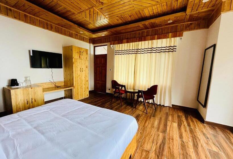 Bed and Breakfast Vanallaya Your Forest Home