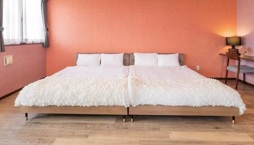 Breaky Hotel   Vacation Stay 21167v