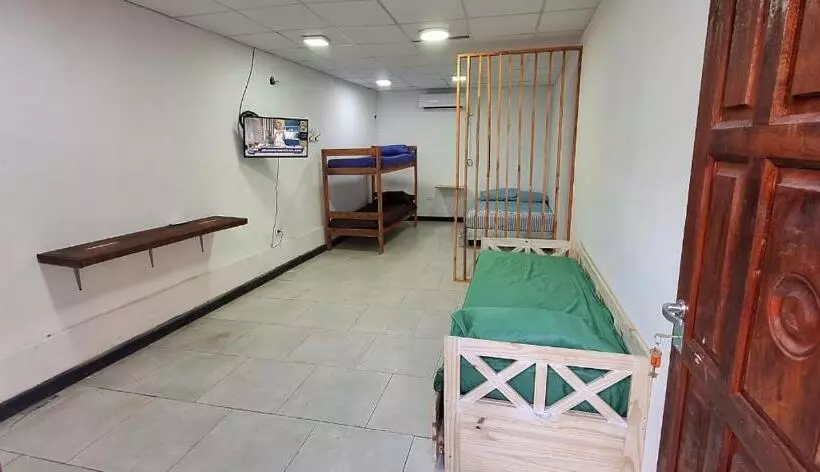 Hostel Mariscal