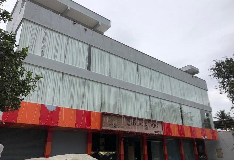 Hotel Amulya Regency