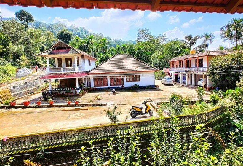 酒店 Coorg Divine Spark Home Stay