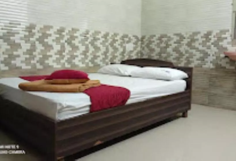 ホテル Gk Residency Thirukadaiyur