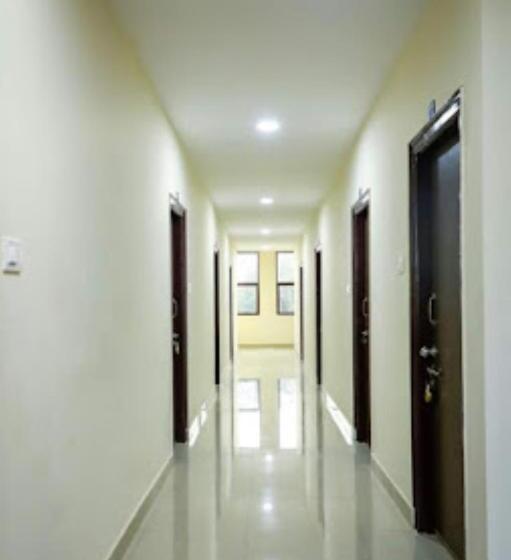 Otel R Banquets Ac Rooms, Vikarabad