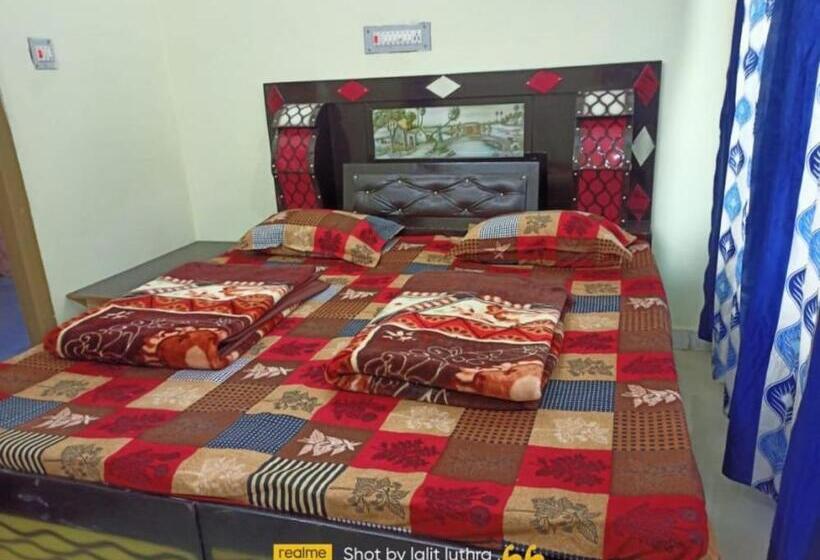 Hotelli Rd Residency, Barkot