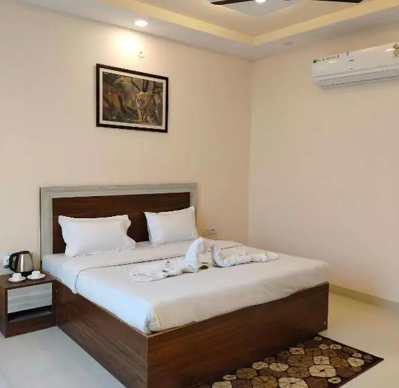 Hotelli Skyza Rooftop Lodge