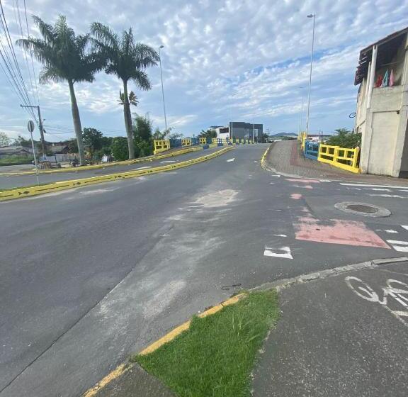 Itajaí Hostel Pousada