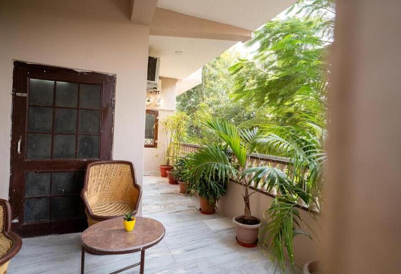 Пансион Bungalow 79 Jaipur