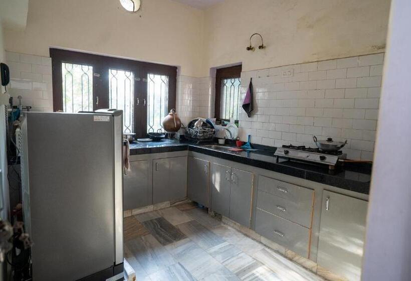 Пансион Bungalow 79 Jaipur