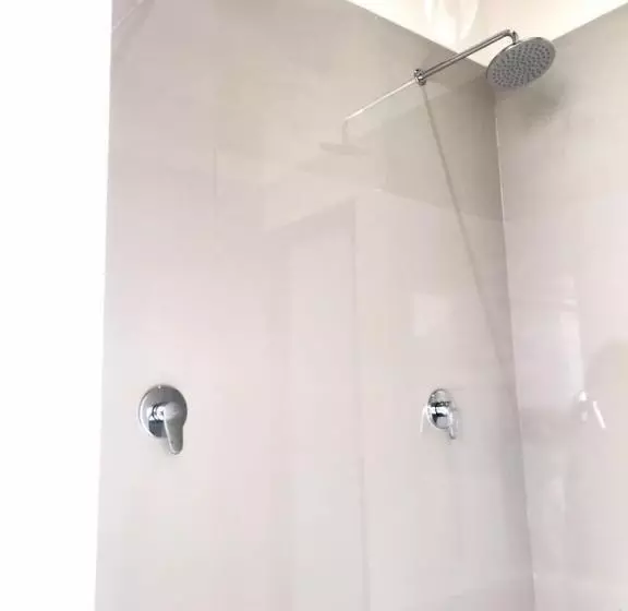 Majatalo Londo House