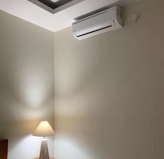 Majatalo Londo House