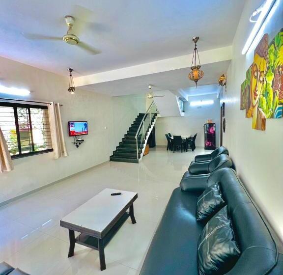 Pansiyon Mahesh Villa