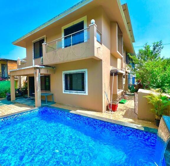 Pansiyon Mahesh Villa