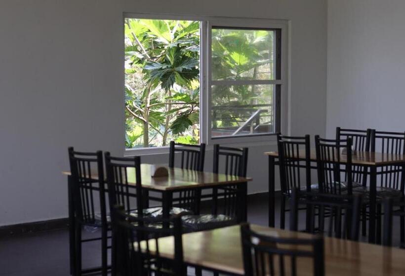 Пансион Mazra Retreat, Coorg Kushālnagar