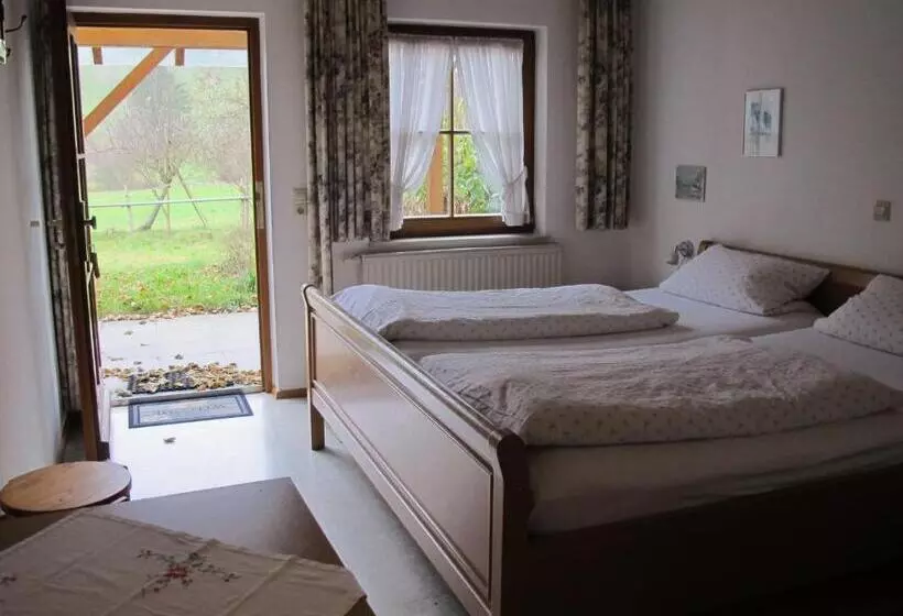 Retkeilymaja Gasthaus Adler