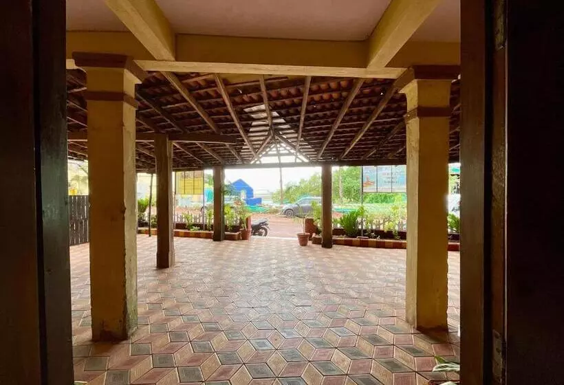 Retkeilymaja One Light Stays   Ashwem