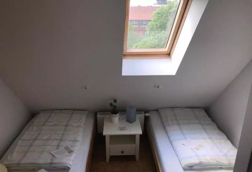 Retkeilymaja Pension Alte Remise Im Kammergut Tiefurt