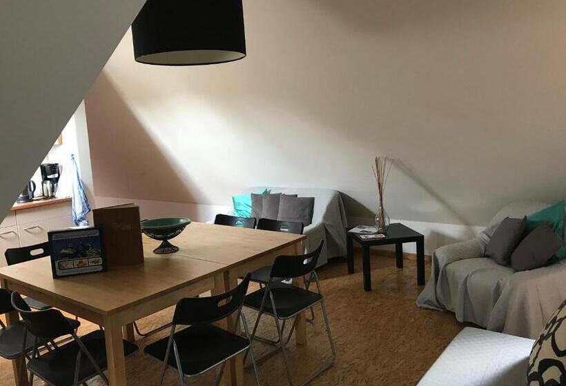 Albergue Pension Alte Remise Im Kammergut Tiefurt