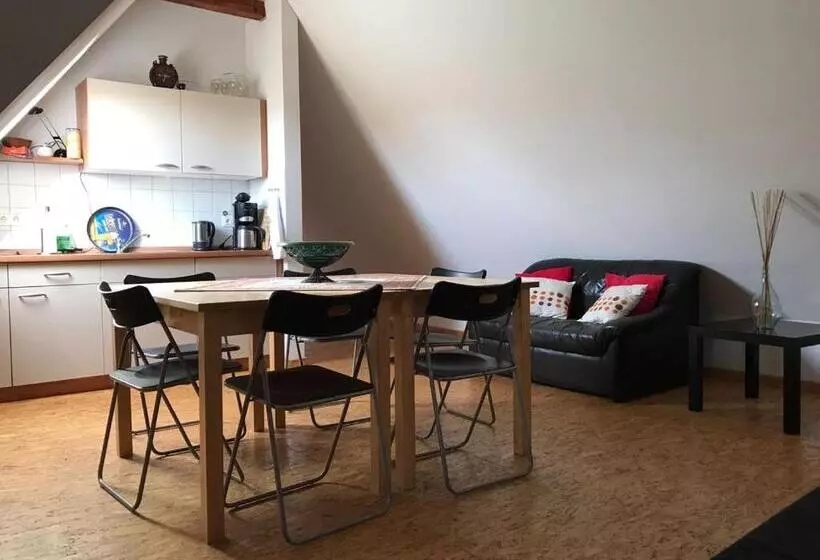 Retkeilymaja Pension Alte Remise Im Kammergut Tiefurt