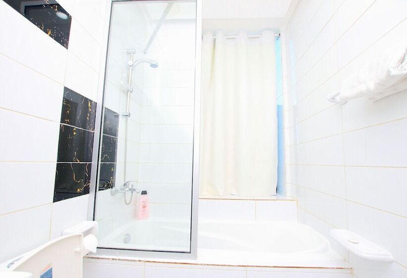 Appart Hotel Les Orchidees