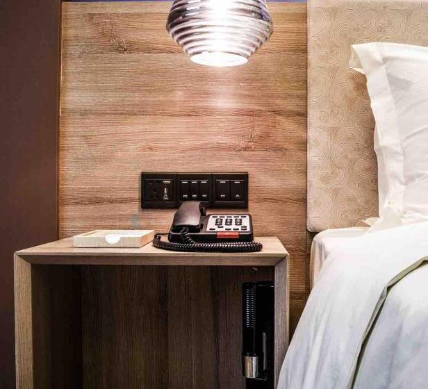 Atour Hotel Shenzhen Nanshan Coast City