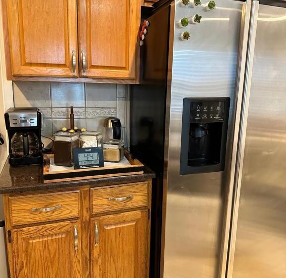 Bed and Breakfast Welcoming Private Suite With French Touches