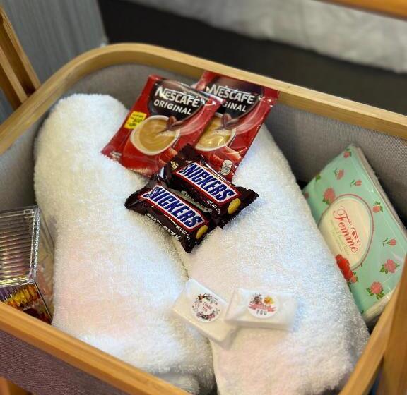 Hm Cozy Place Beside Enchanted Kingdom