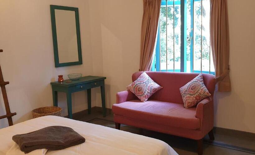 Отель Boho Chic Villa   Udadumbara   Kandy