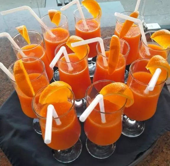 ホテル Corundum Breeze Negombo