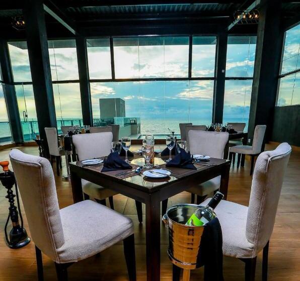 호텔 Corundum Breeze Negombo