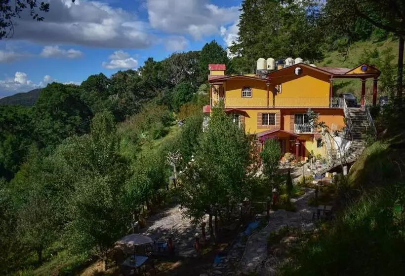 Hotelli El Santuario De Los Pajaros