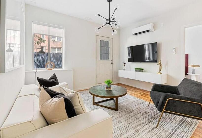 Hotel Luxury 3br Duplex W Private Patio In Upper East