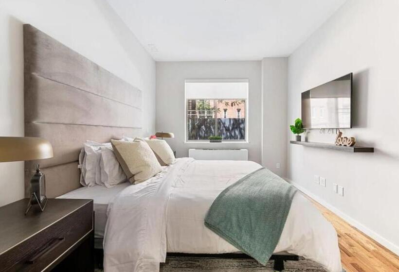 Hotel Luxury 3br Duplex W Private Patio In Upper East