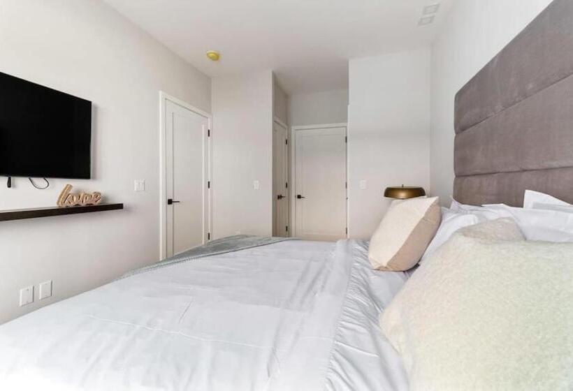 Hotel Luxury 3br Duplex W Private Patio In Upper East