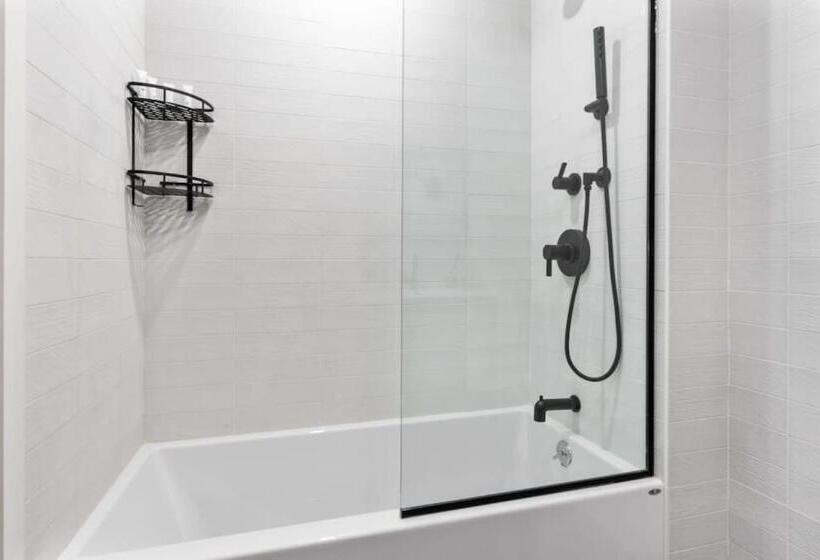 Hotel Luxury 3br Duplex W Private Patio In Upper East