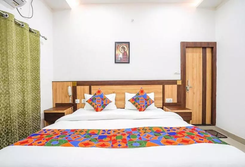 Fabhotel Vairagi Inn