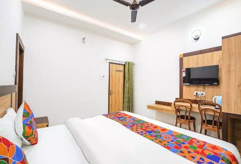Fabhotel Vairagi Inn