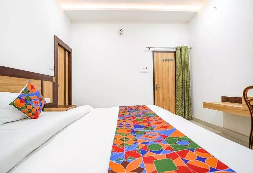 Fabhotel Vairagi Inn
