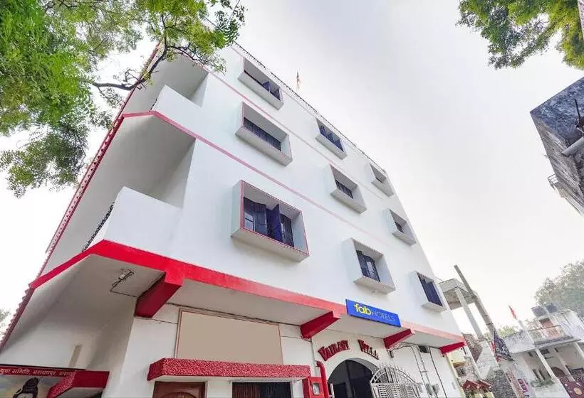 Fabhotel Vairagi Inn