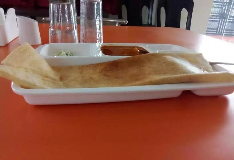 ホテル Parwatanchal
