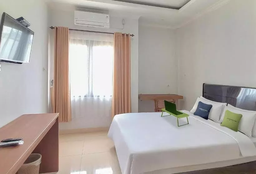 ホテル Urbanview Syariah Wisma Annisa Palangkaraya By Reddoorz