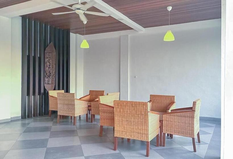 فندق Urbanview Syariah Wisma Annisa Palangkaraya By Reddoorz