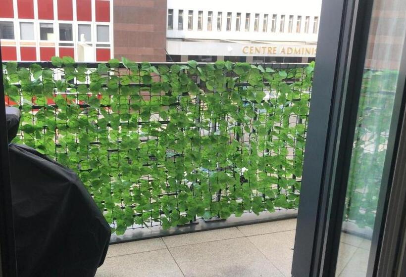 پانسیون Alessandro Cozy Apartment In Paris Clichy