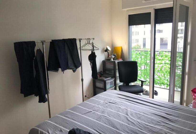 پانسیون Alessandro Cozy Apartment In Paris Clichy