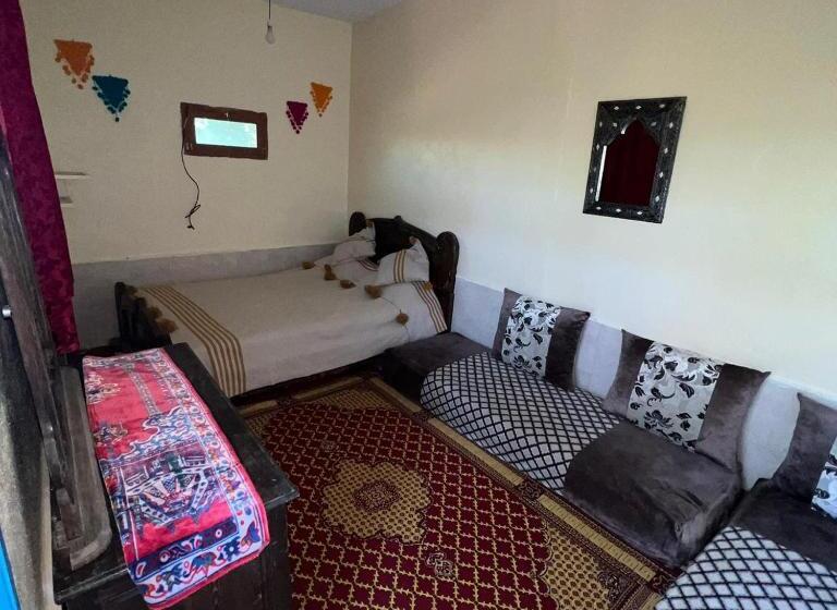 Pension (Hôtel basse catégorie) Auberge Touristique Zriouila