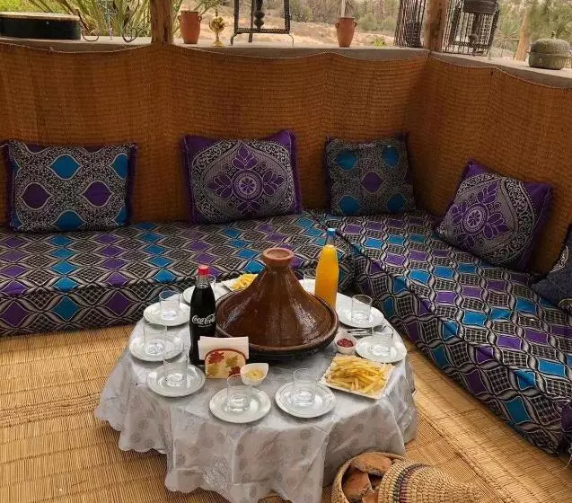 ペンション Auberge Touristique Zriouila