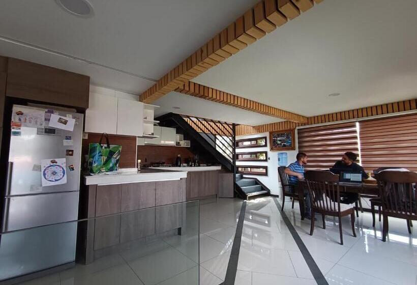 ペンション Hostel Enea Homes