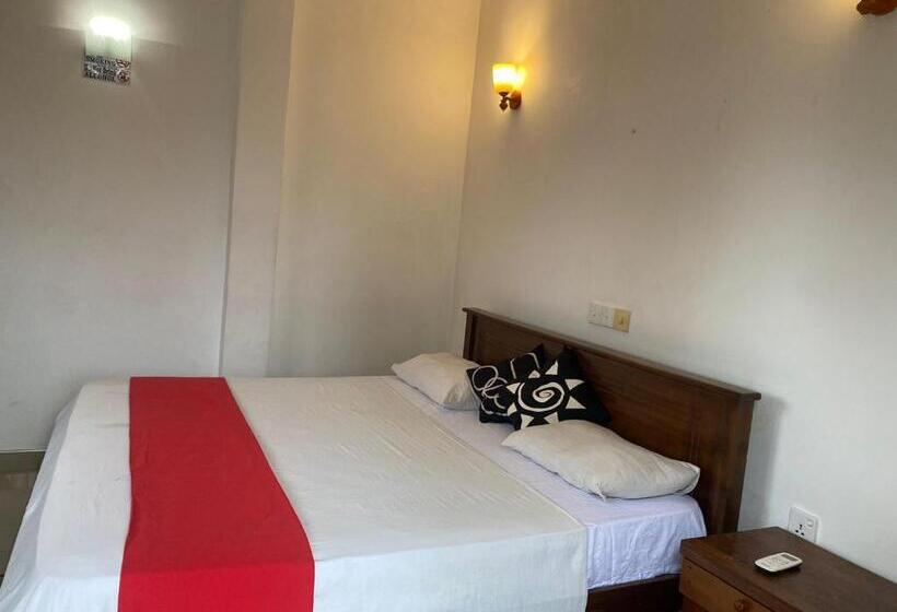 بنسيون Jj Villa Aluthgama