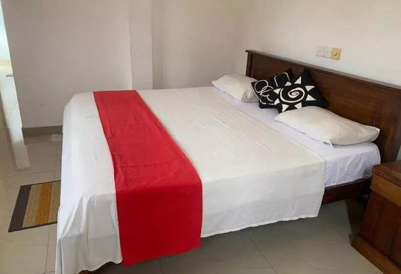 ペンション Jj Villa Aluthgama