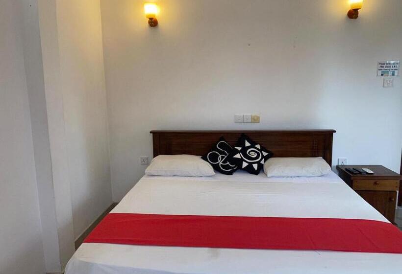 بنسيون Jj Villa Aluthgama